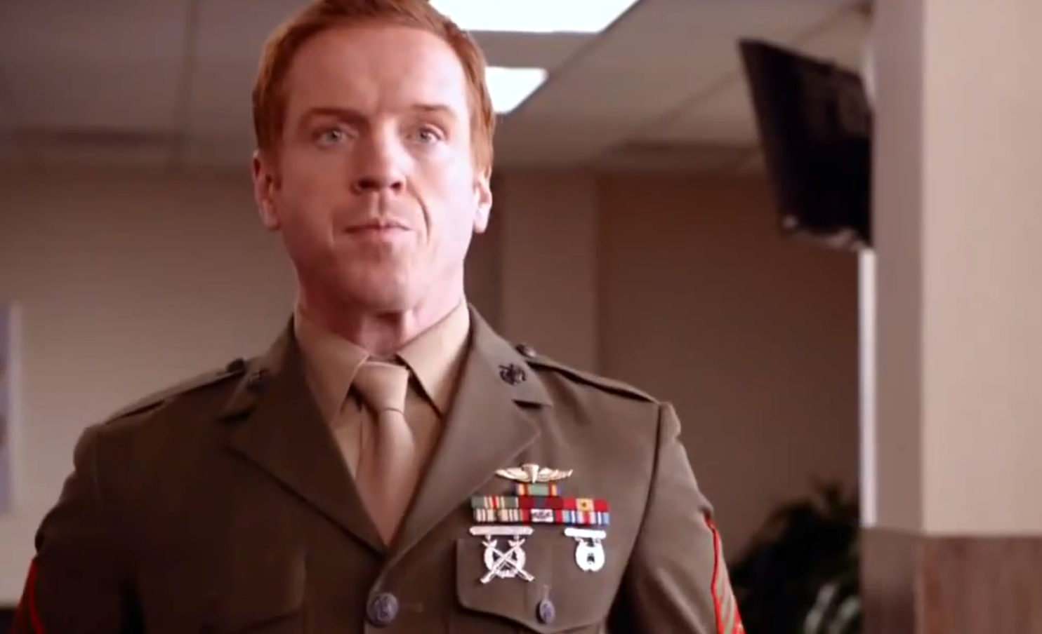Han spelar marinsoldaten Nicholas Brody.